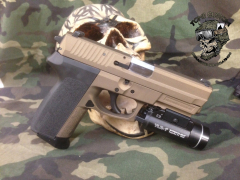 Burnt-Bronze-Black-Pistols-002.jpg