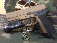 Burnt-Bronze-Black-Pistols-005.jpg