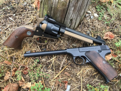 These two oldies come together for a great Photo oppertunity
