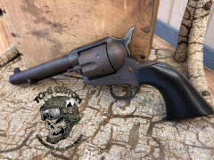 colt_revolver_001