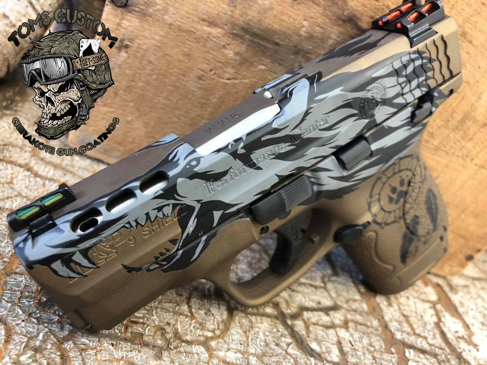 An Awesome Wolf Themed Pistol - Toms Custom Guns